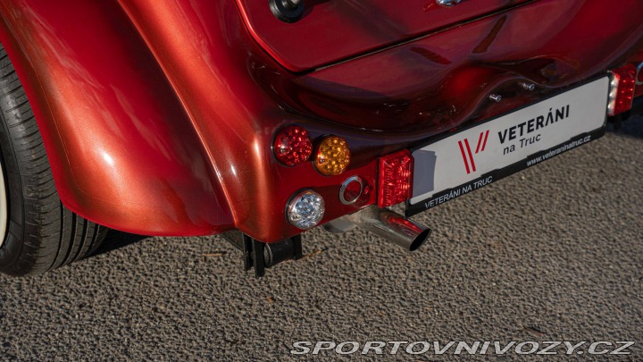 Ostatní značky Ostatní modely Pilgrim Bulldog MG 1973