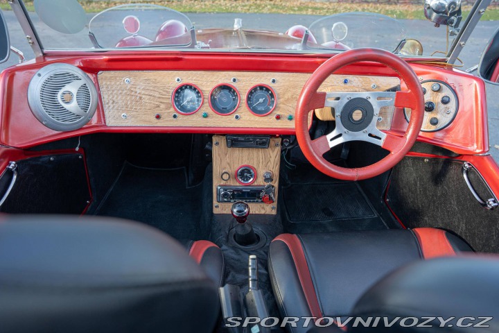 Ostatní značky Ostatní modely Pilgrim Bulldog MG 1973