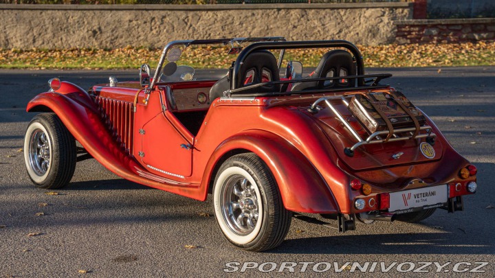 Ostatní značky Ostatní modely Pilgrim Bulldog MG 1973
