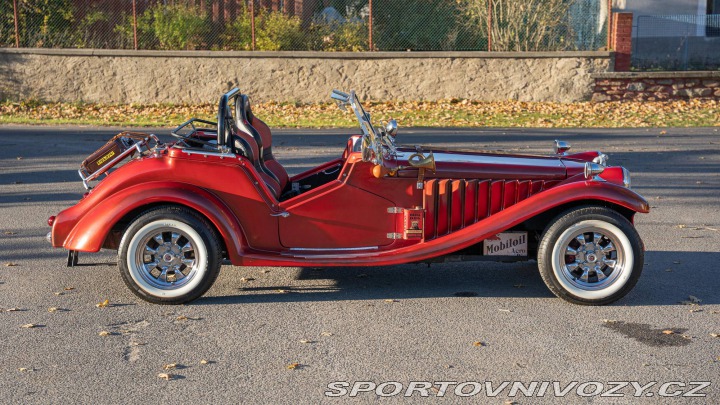 Ostatní značky Ostatní modely Pilgrim Bulldog MG 1973