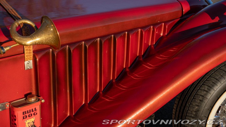 Ostatní značky Ostatní modely Pilgrim Bulldog MG 1973