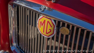 Ostatní značky Ostatní modely Pilgrim Bulldog MG 1973