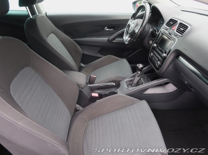 Volkswagen Scirocco 2.0 TDI 2011