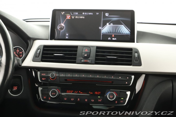 BMW 3 330e iPerformance 2016