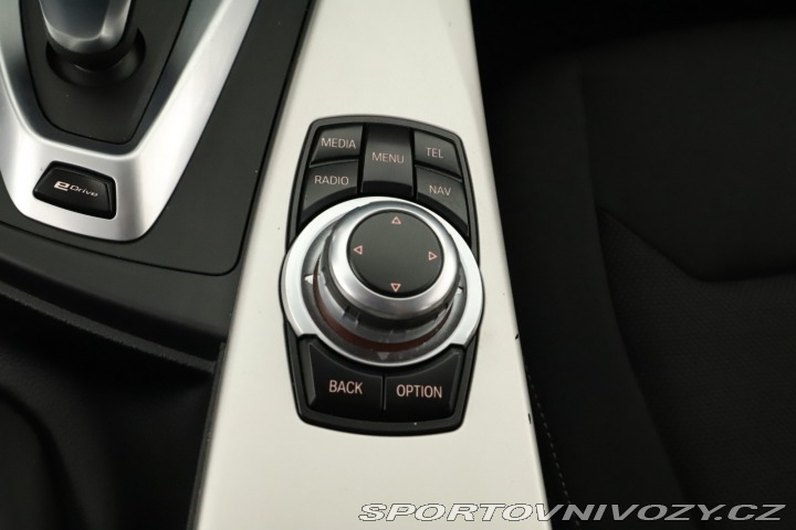 BMW 3 330e iPerformance 2016