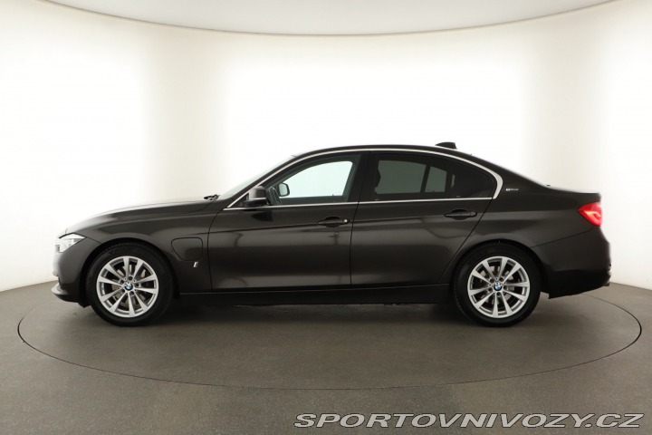 BMW 3 330e iPerformance 2016
