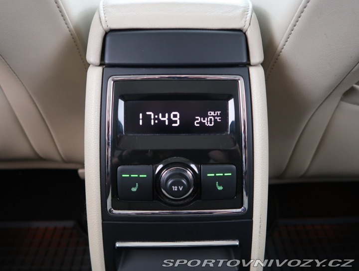 Škoda Superb Comfort 3.6 FSI V6 2012