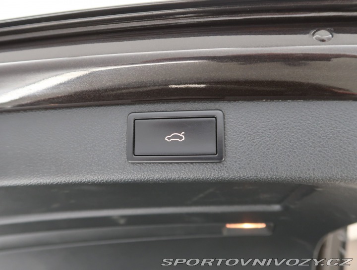 Škoda Superb Comfort 3.6 FSI V6 2012