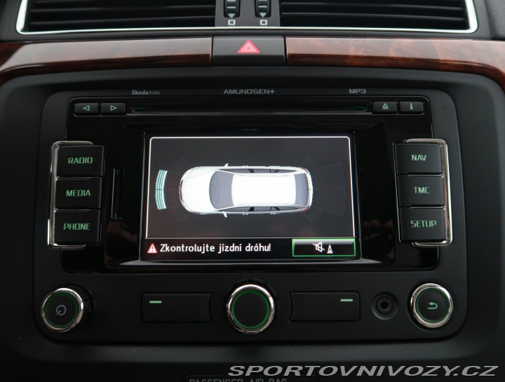 Škoda Superb Comfort 3.6 FSI V6 2012