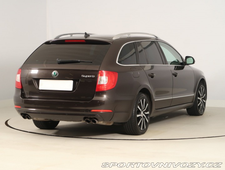 Škoda Superb Comfort 3.6 FSI V6 2012