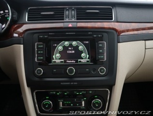 Škoda Superb Comfort 3.6 FSI V6 2012