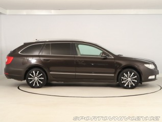 Škoda Superb Comfort 3.6 FSI V6 2012