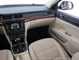 Škoda Superb Comfort 3.6 FSI V6 2012