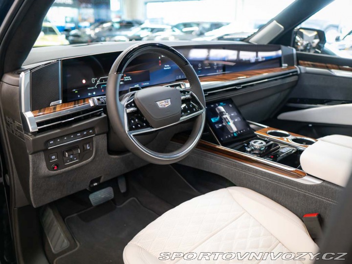 Ostatní značky Ostatní modely Cadillac Escalade 6.2 V8 Sport Platinum 202 2025