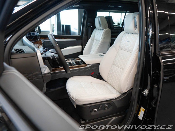 Ostatní značky Ostatní modely Cadillac Escalade 6.2 V8 Sport Platinum 202 2025