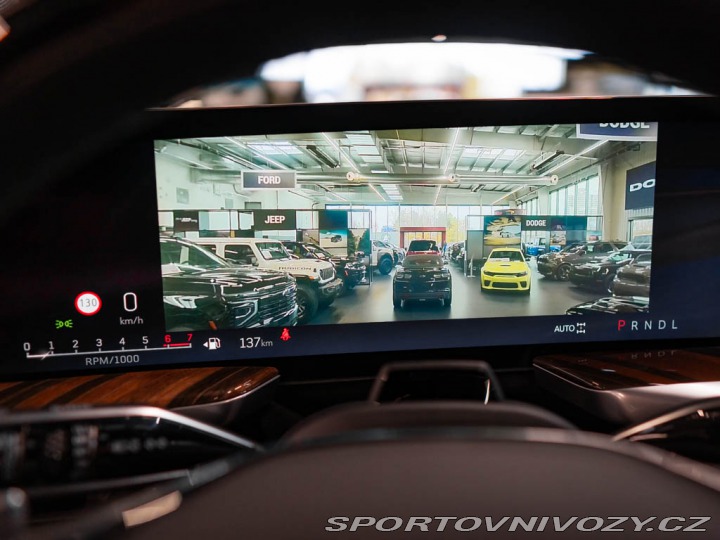 Ostatní značky Ostatní modely Cadillac Escalade 6.2 V8 Sport Platinum 202 2025