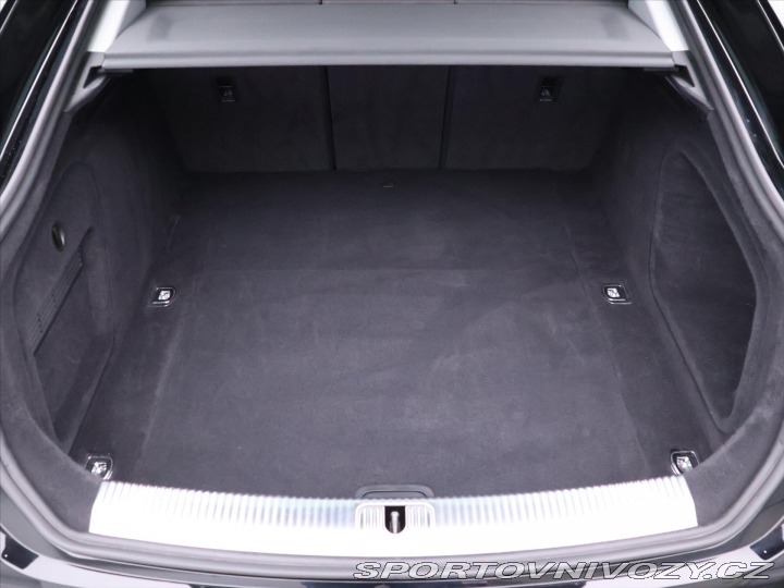 Audi A5 2,0 45TFSI Quattro Advanc 2022