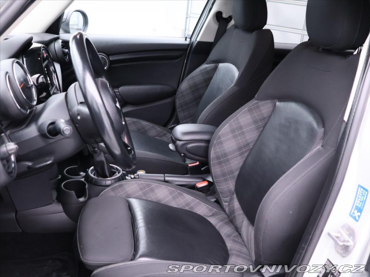 Mini Cooper 1,5 100kW Aut. Navi 2016