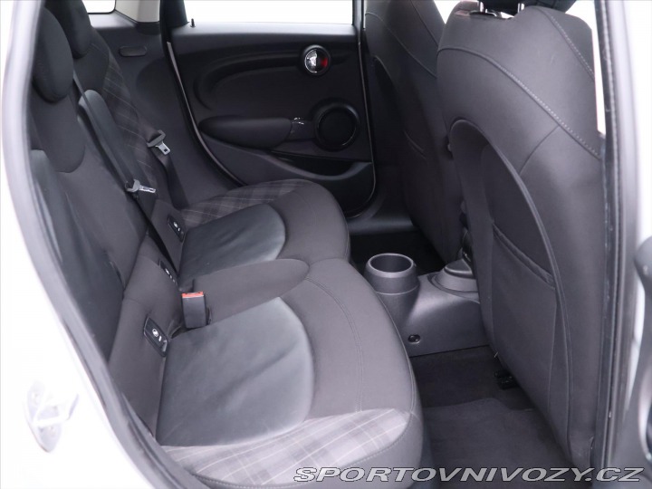 Mini Cooper 1,5 BENZÍN 100kW AUTOMAT 2016