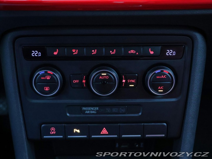 Volkswagen Beetle 1,2 TSI 77kW Aut.klima Ků 2015