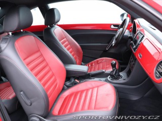 Volkswagen Beetle 1,2 TSI 77kW Aut.klima Ků 2015