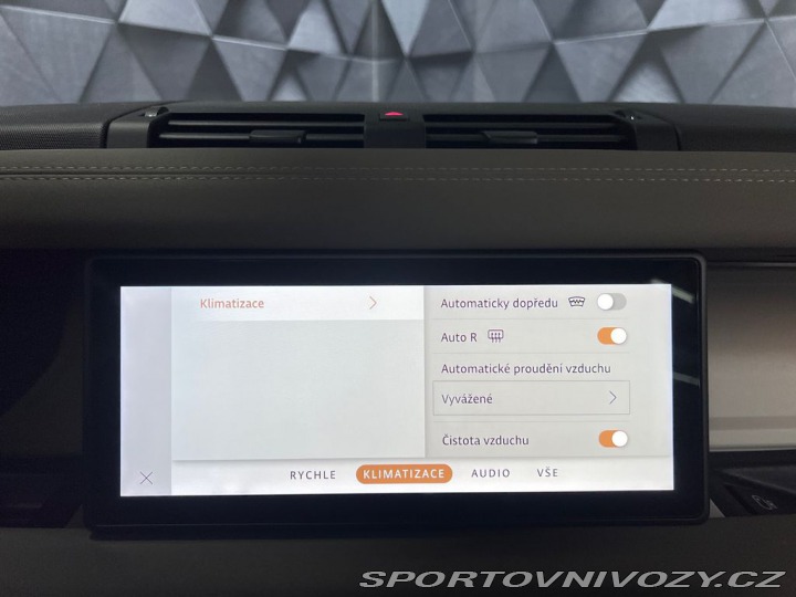 Ostatní značky Ostatní modely Land Rover Defender P400 X110, PANORAMA, HEAD 2021