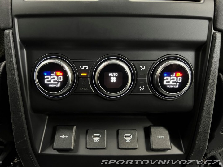 Ostatní značky Ostatní modely Land Rover Defender P400 X110, PANORAMA, HEAD 2021