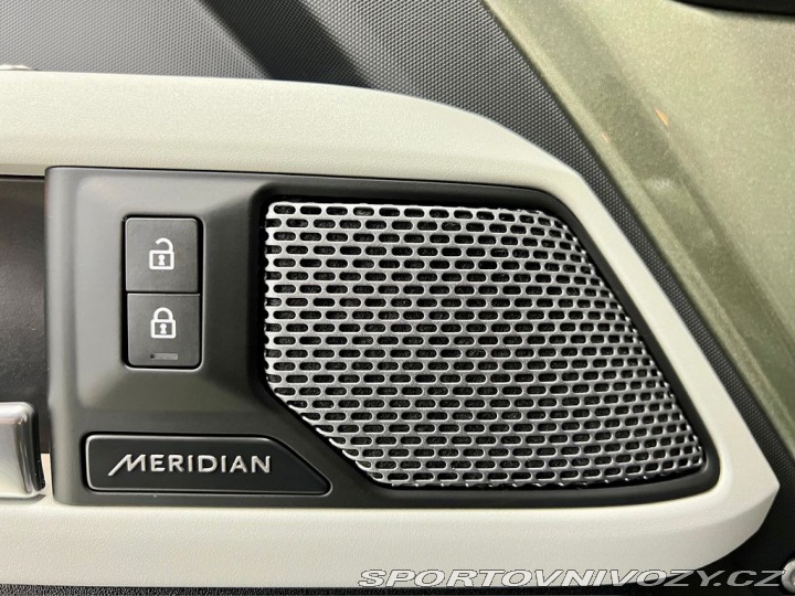 Ostatní značky Ostatní modely Land Rover Defender P400 X110, PANORAMA, HEAD 2021