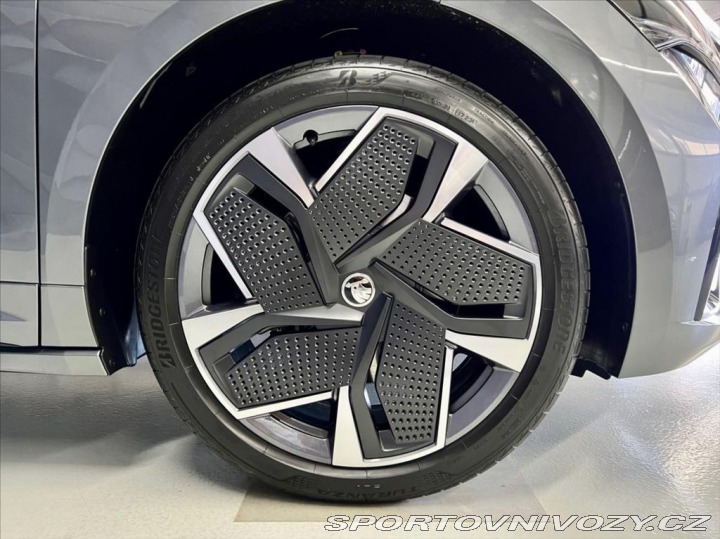 Škoda Enyaq RS 4x4 82KWH, TEPELNÉ ČER 2023