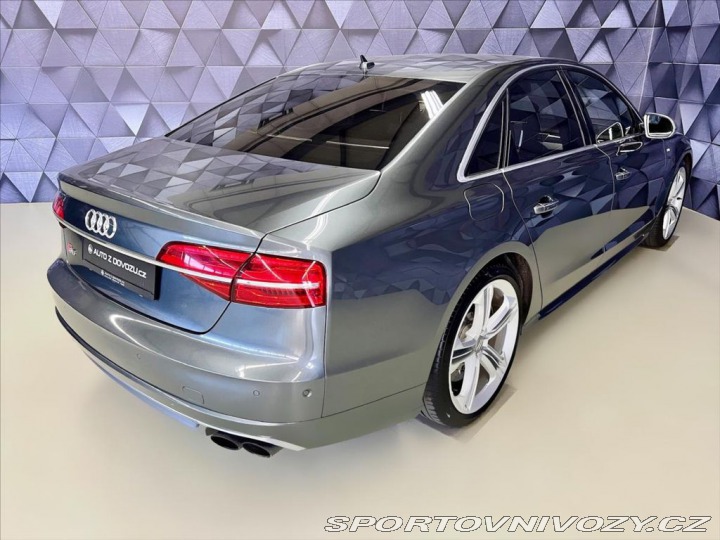 Audi S8 QUATTRO EXCLUSIVE, DVD, B 2016