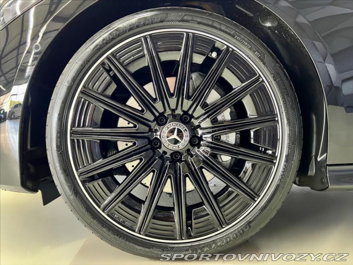 Mercedes-Benz Ostatní modely 300 AMG 4M, WEBASTO, PANO 2024