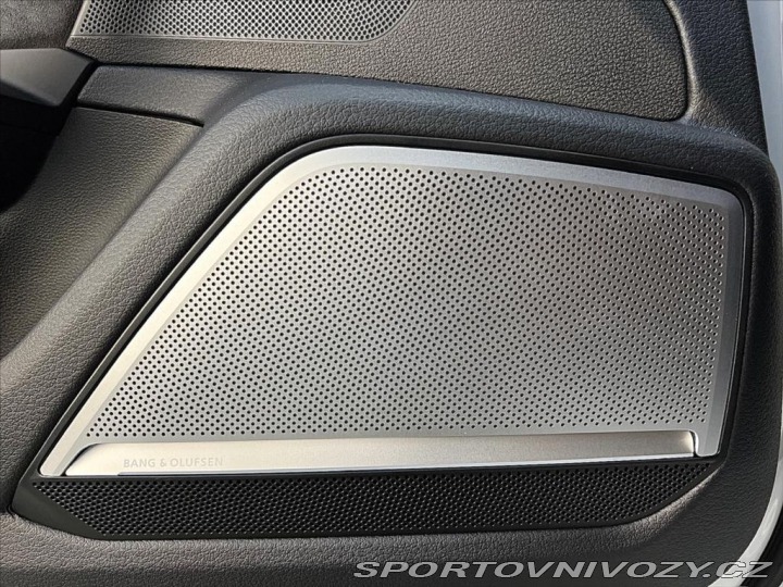 Audi RS6 PERFORMANCE FULL, VZDUCH 2025