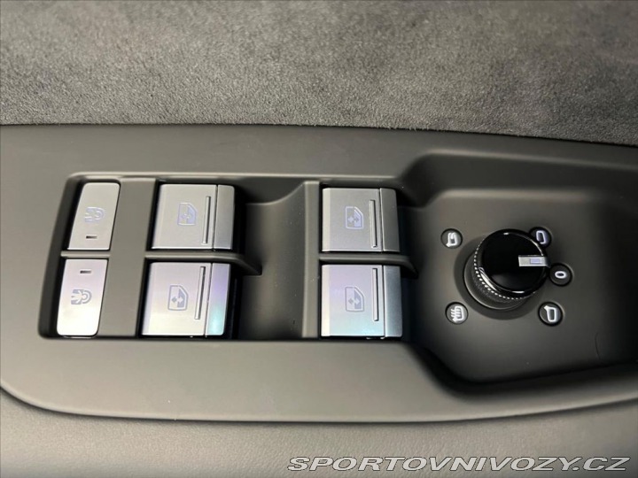 Audi RS6 PERFORMANCE FULL, VZDUCH 2025