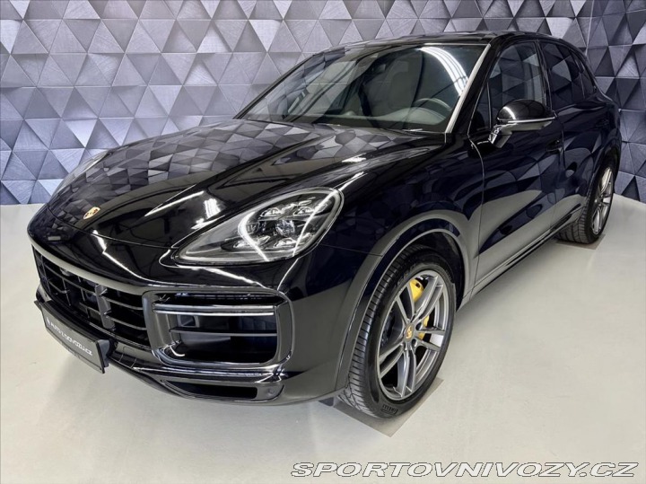 Porsche Cayenne TURBO, CERAMIC, PANO, NIG 2018