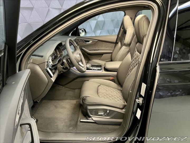 Audi SQ7 QUATTRO, 7.MÍST, MASÁŽ WE 2026