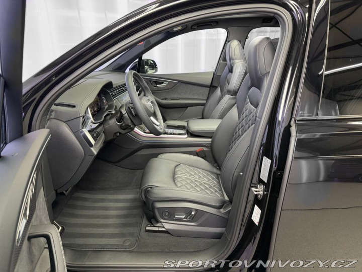 Audi SQ7 TFSI QUATTRO, LASER, MASÁ 2026