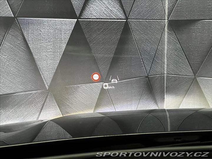 Audi SQ7 QUATTRO, 7.MÍST, WEBASTO, 2026