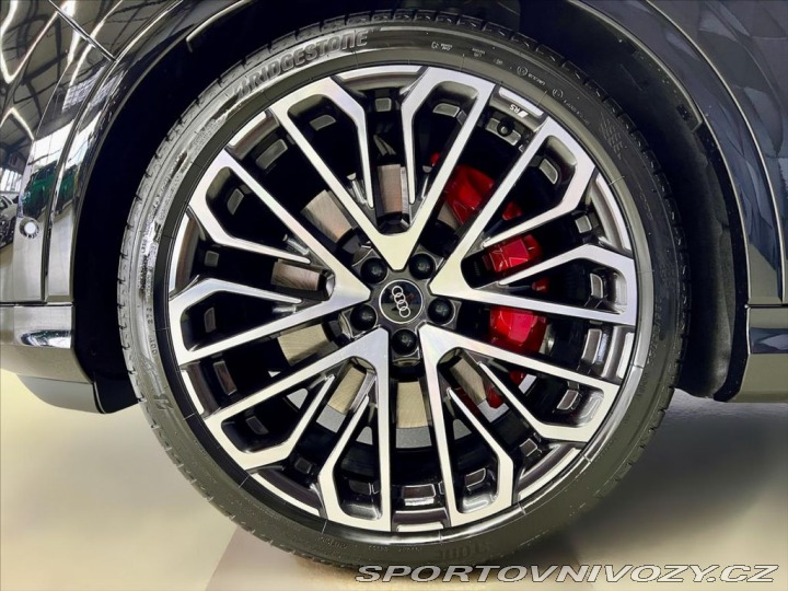 Audi SQ7 QUATTRO, 7.MÍST, WEBASTO, 2026
