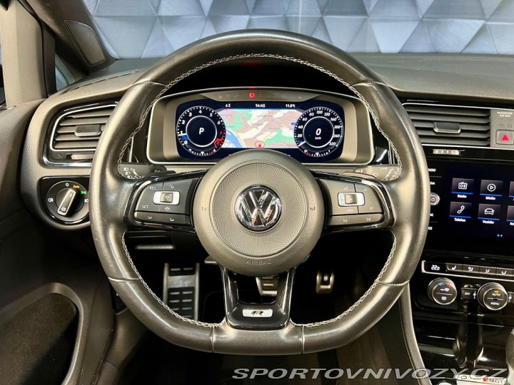 Volkswagen Golf R 221kW DSG 4M, PANORAMA 2020