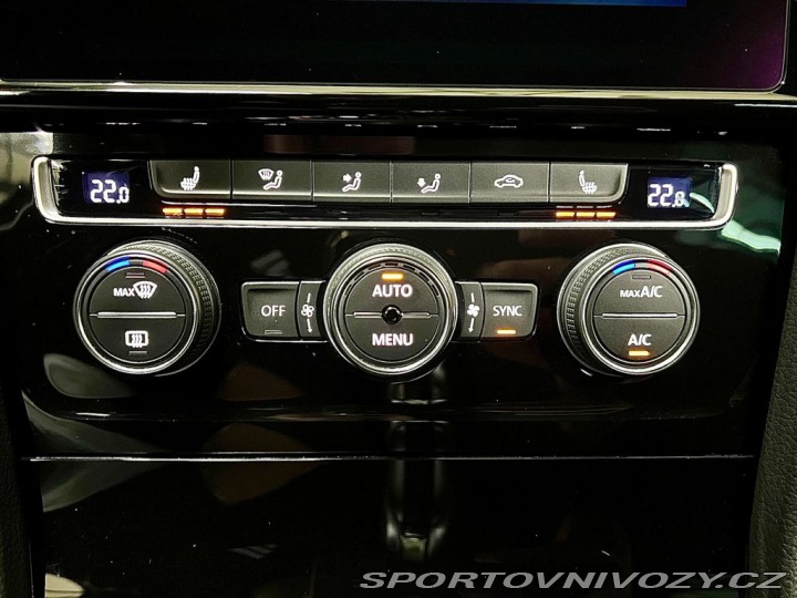 Volkswagen Golf R 221kW DSG 4M, SPORT. VÝ 2019