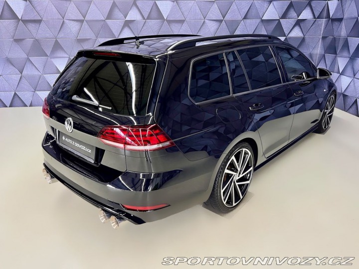 Volkswagen Golf R 221kW DSG 4M, PANORAMA 2020