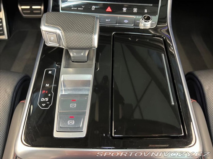 Audi SQ7 4.0 TFSI QUATTRO, 7.MÍST 2024