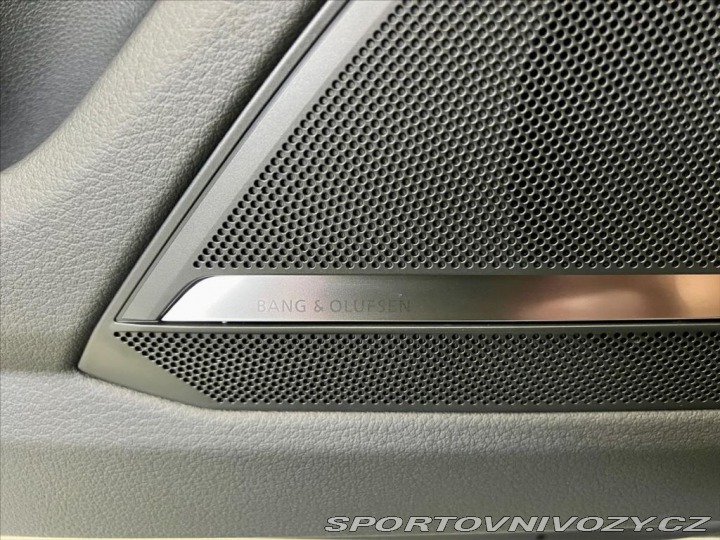 Audi RS6 PERFORMANCE, KERAMICKÉ BR 2025