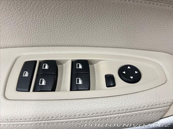 BMW 1 M135i A/T, BI-XENON 2014