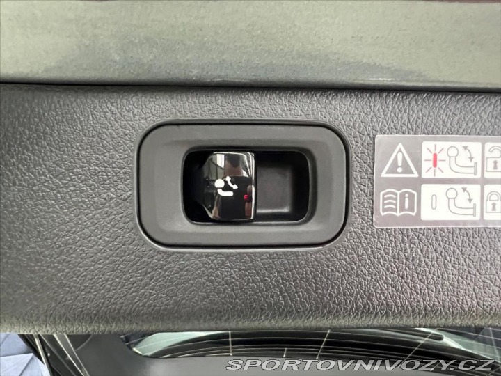 Mercedes-Benz C 220d 4MATIC AMG, BURMESTE 2024