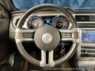 Ford Mustang 3,7 L V6 A/T 227KW, PREMI 2014