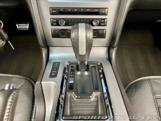 Ford Mustang 3,7 L V6 A/T 227KW, PREMI 2014