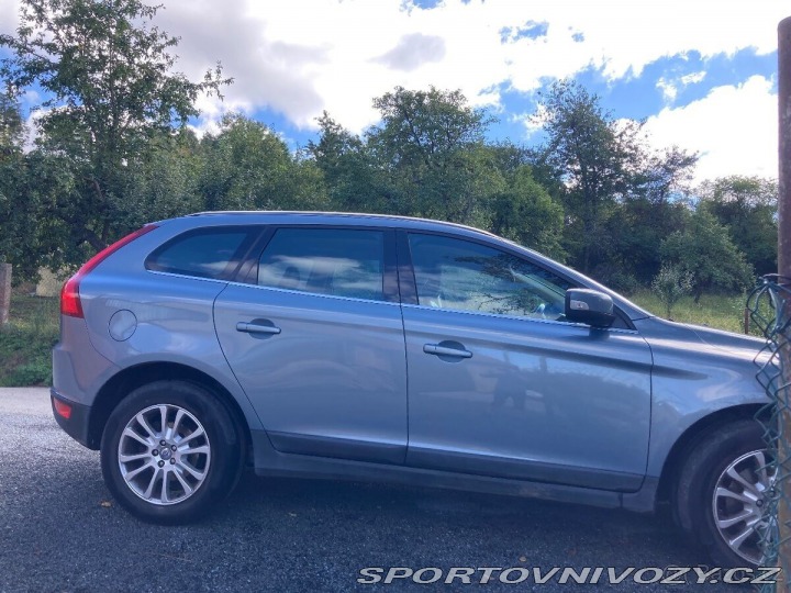 Volvo Ostatní modely XC60 2,4 2010
