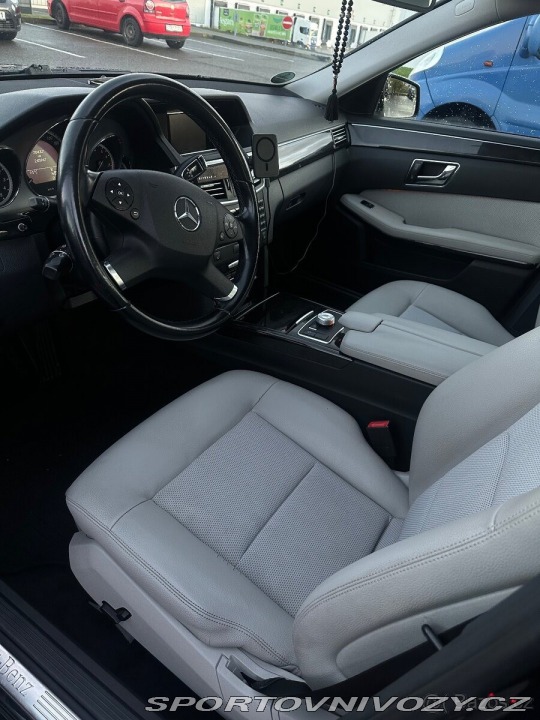 Mercedes-Benz Ostatní modely w212 1800