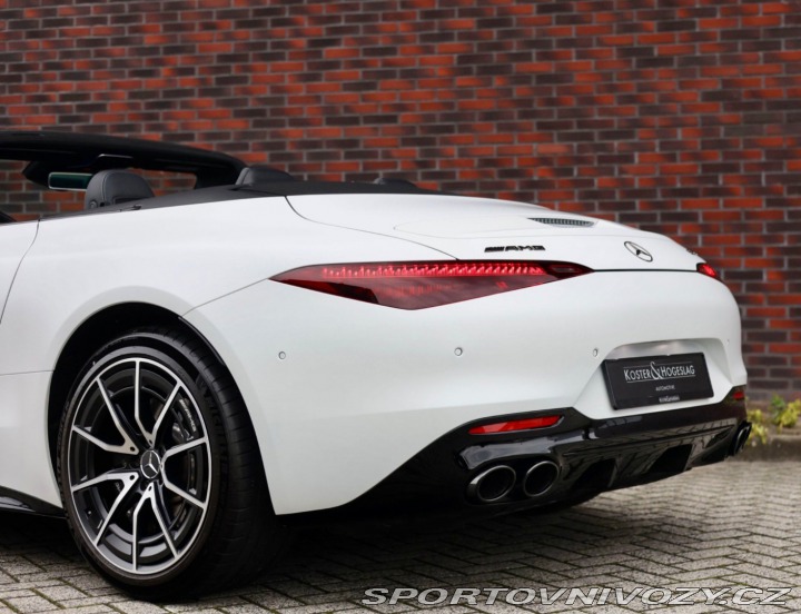 Mercedes-Benz SL SL43 AMG | Multicontour 2023